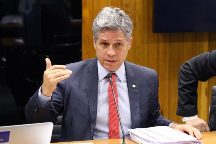 CPI do MST aprova pedidos para ouvir ministros da Agricultura e do Desenvolvimento Agrário