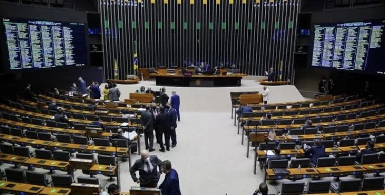Às vésperas da votação da reforma tributária, governo libera valor recorde de “emendas Pix”: R$ 5,2 bilhões