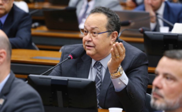 Bancada evangélica quer barrar projeto que regulamenta apostas esportivas na Câmara dos Deputados