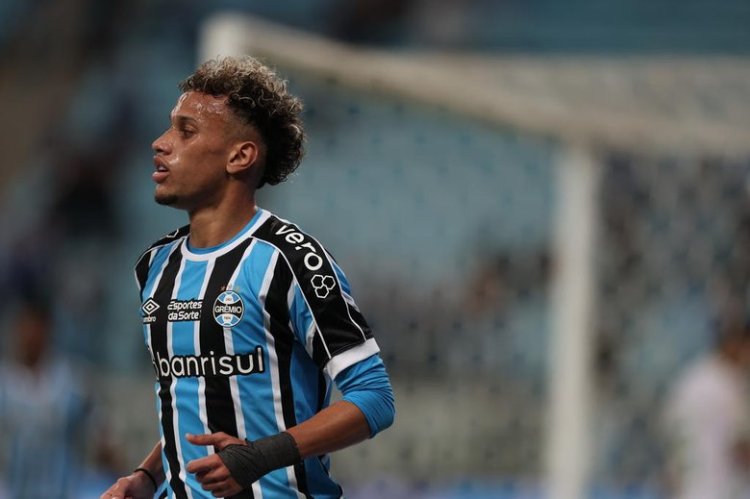 Grêmio aguarda resposta de Bitello para concluir venda do meia ao futebol russo