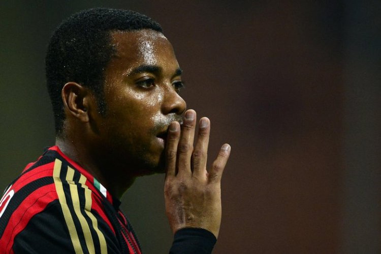 Defesa de Robinho alega que cumprimento de pena no Brasil fere soberania nacional