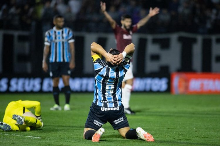 Grêmio perde para o Bragantino e desperdiça chance de assumir a vice-liderança do Brasileirão